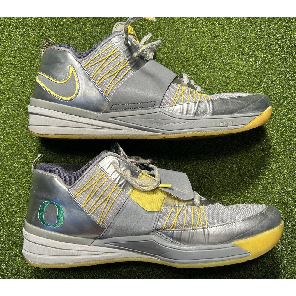Nike Zoom Revis ‘Oregon Ducks’ Sample PE Size 14 Metallic Athletic Shoe Sneaker